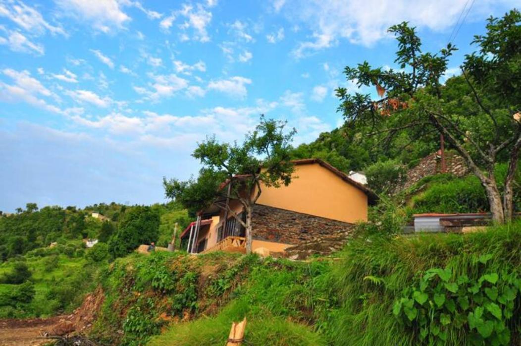 The Goat Village- Kanatal By Bakri Chhap Exterior foto